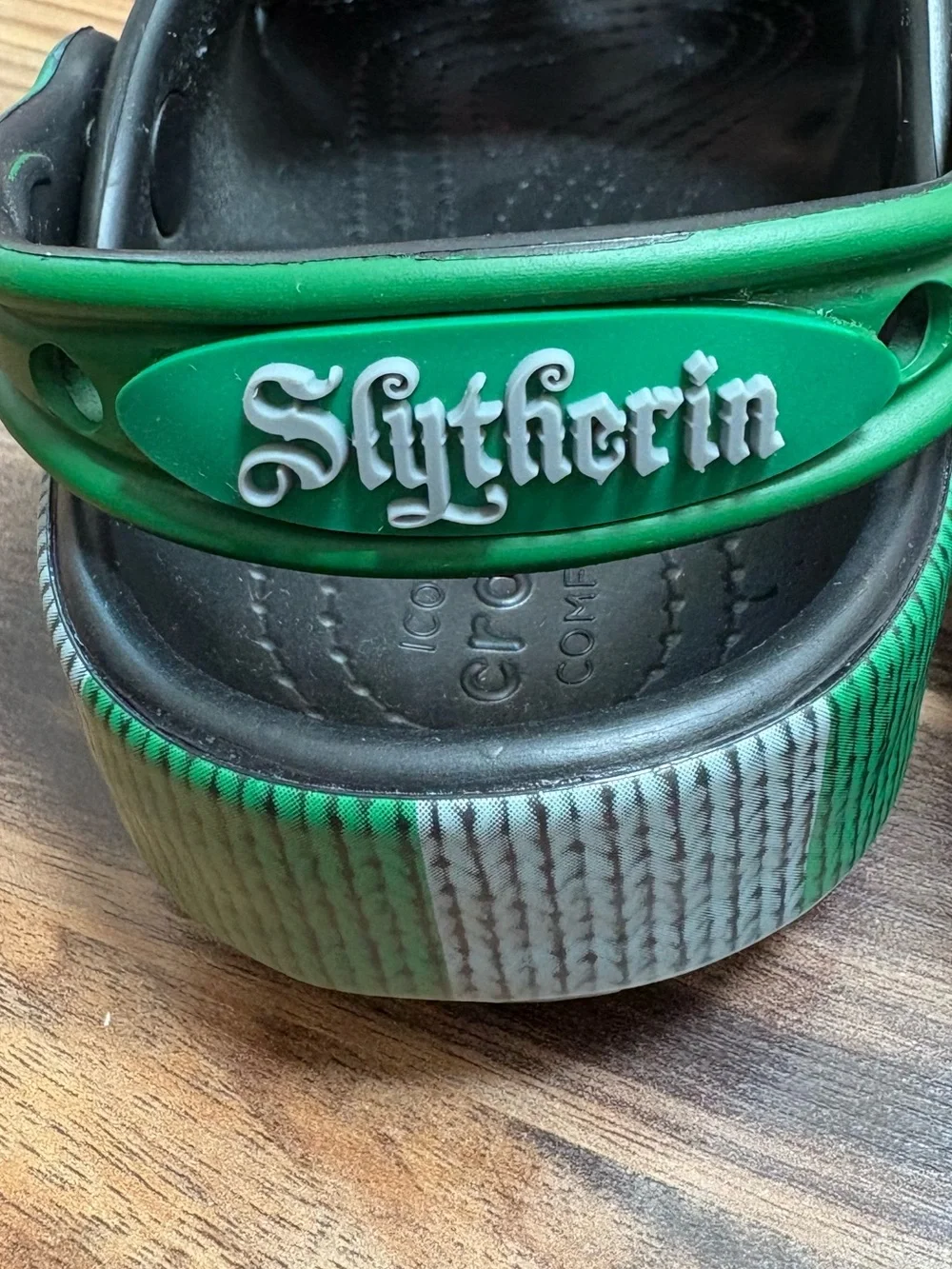 Crocs Kids Clogs Harry Potter Slytherin with Charms NEW size 12